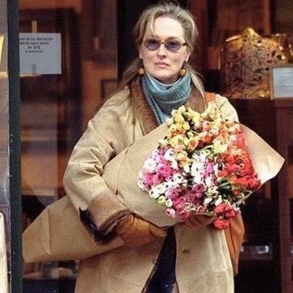 memnunvari's profile picture. 