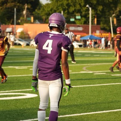 C/O 2026 6’1 160lbs,goes to Trezevant high school, Student Athlete 🏈🏃🏽♂️football, track email: joshuaallen300@gmail.com Gpa: 2.857gpa contact-(901)479-8674