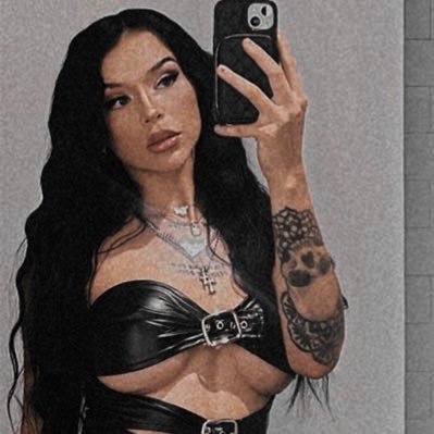 @elaynablack original character. ⛦ Once is a blessing, twice is a curse—don’t allow yourself to cross her that second time.