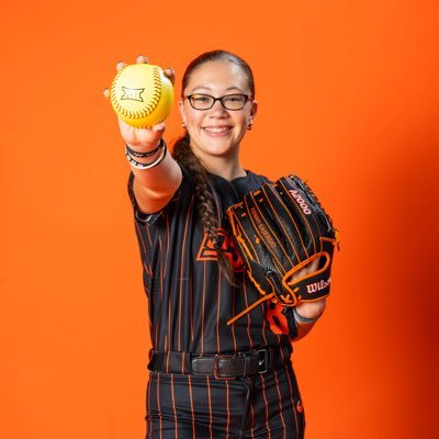 •South Warren HS • FPX 18U-Higdon • @cowgirlsb commit 🧡🖤