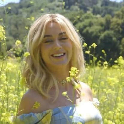 itsminatalina's profile picture. LIFETIMES