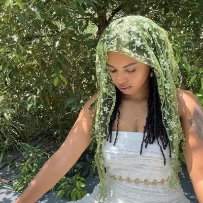 DipVibes63144's profile picture. 