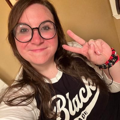 Shannon. Gamer. Podcaster. Coffee enthusiast & dubious decision-maker. Social Media Manager for @TheSojournHQ. Co-host of The Tightbeam. she/her 💖💜💙