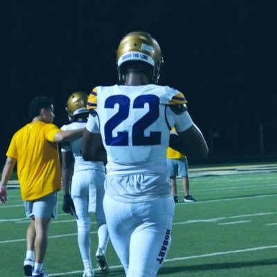 @Yoboymileswhite