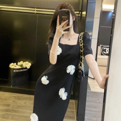 BellaBella5yu's profile picture. I haven’t been everywhere, but it’s on my list