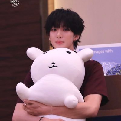 L82YEaKtgt22625's profile picture. 