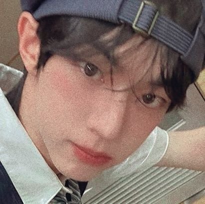 sojunfhwan's profile picture. 𓍢ִ໋🌷͙֒₊˚*ੈ♡⸝⸝🪐