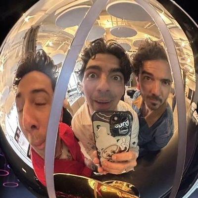 página de humor para fãs dos @jonasbrothers 🙂↔️