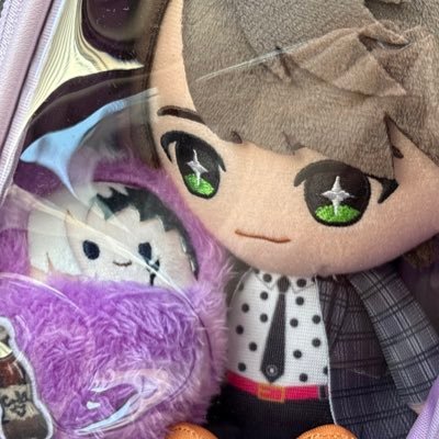 ⁎⁎⁎ ♡ 河西健吾さん ♡ あさぎりゲン ♡ 保科宗四郎 ♡ ⁎⁎⁎ のんびりゆるゆる推してます ˊ˗ 25↑ 同担◎ 無言フォロー失礼します! お絵描き初心者練習中 レジンは素人で趣味 お手柔らかに( ᵕ̩̩ㅅᵕ̩̩ )
