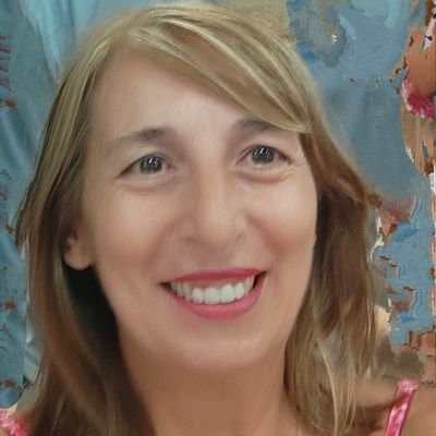 Sobreviviente de maltrato 🌈 aprendiendo a poner límites. Sanar no es lineal pero SÍ posible 🌿
Comparto mi camino para recordar que SIEMPRE hay salida 💙