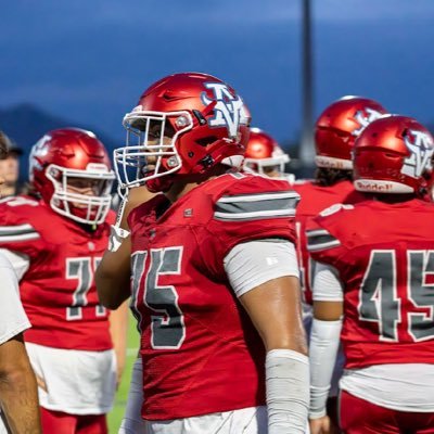 Arbor View High School • C/O 28 • Guard • Center • Tackle • 6ft • 250 • 3.8 GPA • rfavela01@gmailcom • NCAA ID #2408378505 • Coach Donte 702-526-3073