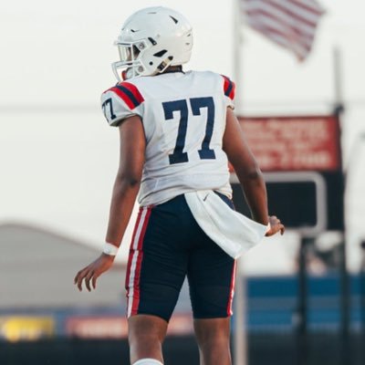 JEHS C/O 28 | OFFENSIVE TACKLE/DEFENSIVE END | 6’5| 250| AGTG| HC - @willbrooksjr~cell (504 975 6873) CONTACT- deedaguy44@gmail.com ~ cell 5045710322