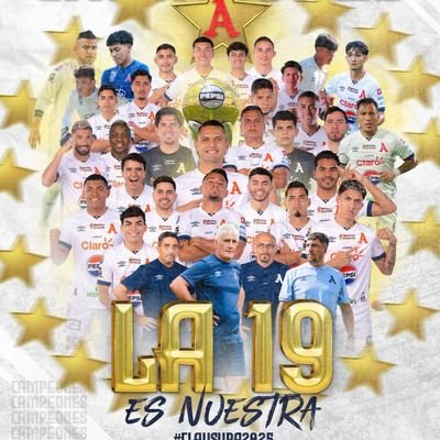 COMO NO TE VOY A QUERER SI TE LLEVO DENTRO DE MI CORAZON!
El pulgarcito de America #ElSalvador