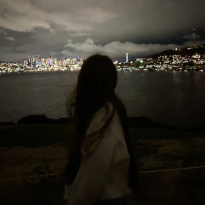 Db7869268's profile picture. 