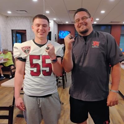 D-Line coach @DixieHeightsFB | 2x MSFL College FB Champion| 2024 Assistant Coach of the Year | @WeAreAFCA member | Army Vet|
God, Country, Family, Football|