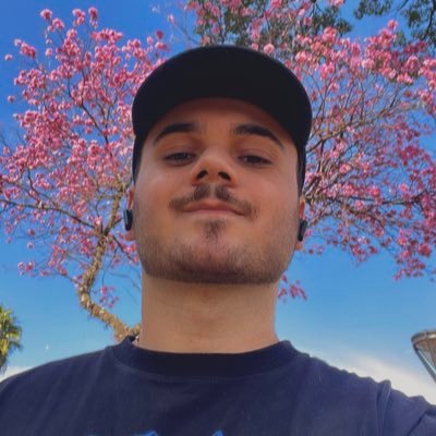 Designer Gráfico & Diretor de Arte ₛ꜀꜀ₚ ₁₉₁₀ 🦅🖤