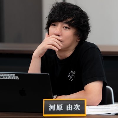 ネクストレベルホールディングス/代表/全国に拠点を置くHRサービス系企業団体/未経験から起業支援/目標1000社/社長ファイトクラブ運営/一緒にHRマッチング業界を盛り上げる仲間は常時募集中です。/人材業界の良いところ悪いところも発信