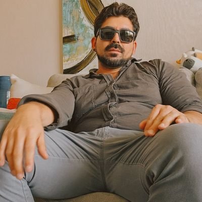Chileno tengo 38 años
https://t.co/07kQexOOvK