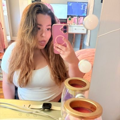 danimarie1928's profile picture. yeahhh while you’re here, follow 😊