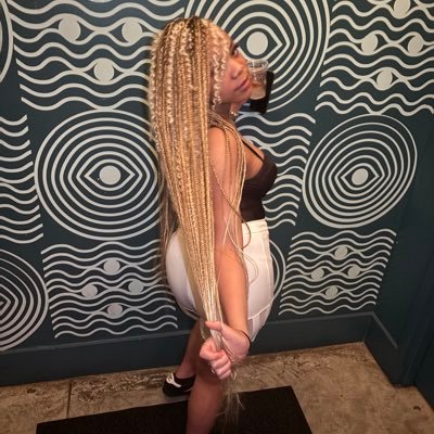 FINESHIT 🥰 follow me on ig: @anicahbabyyy i sell content also😘