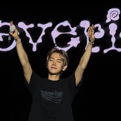 _tinyant's profile picture. kpop / kdrama / lol t1