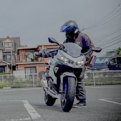 TS87928's profile picture. えいとまん。白兎さん。 オーナーは引きこもりニートに なりたい社畜ままです。 🐶💍2019.01.18🦈20↑