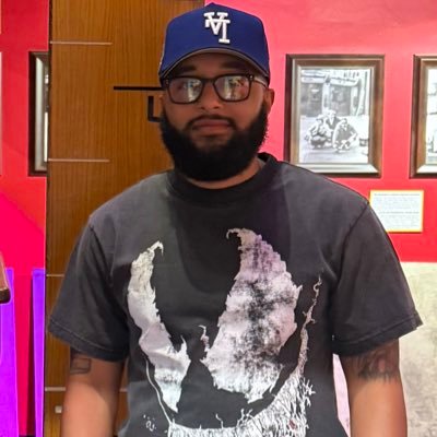 Your favorite dental assistant 🦷. I make jokes and have fun don't be serious. Memphis raised. Colts and Grizzlies fan. Don't Ask Me For Money!