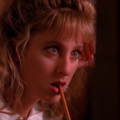 interceptadx's profile picture. la tierra es inhóspita y nosotros tmb