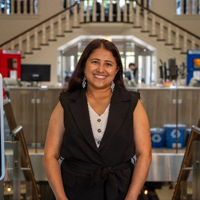 TityMoni's profile picture. Founder @dolphin_ze | Building borderless payroll | Crypto + Startups | Sharing lessons from global payments