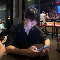 lyz (@seunzitoss) 's Twitter Profile
