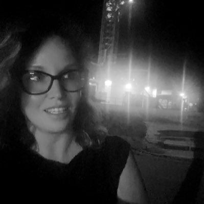 #photograph📸 #Traveling 🛸🚀 #writer 🎭 #story Between stars and shore. Sometimes I write just to keep from drowning.