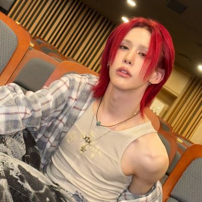 mashumattchu's profile picture. 26 // Multifandom kpop ults are Ateez, SKZ, P1H, TXT, ZB1, and XLOV // Feel like another sad song 💜