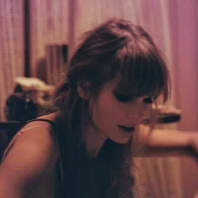 taysrenegade's profile picture. you wouldn't be the first renegade
💚💛💜❤️🩵🖤🩷🩶🤎💙🤍❤️‍🔥