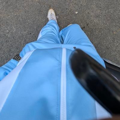 NewJogZ's profile picture. look, it's a new me switched it up, who's this