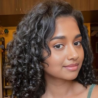 megh_ana_roy's profile picture. 🌺 Tamil Girl | 20s
📍 Chennai | Dusky & Proud
💫 Sarees + Selfies = Life
🎥 Model | Culture | Aesthetics