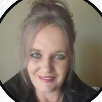 IceQueen_CC's profile picture. Finance Associate @AMGinfluence
VP of Operations @Clashchamps & @Clashschool