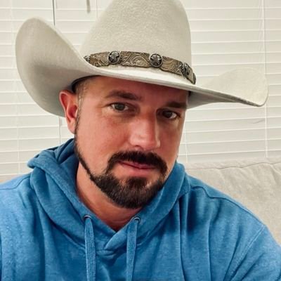 Digital Creator!!
#Christ conservative ✝️ -
#MAGA first son
