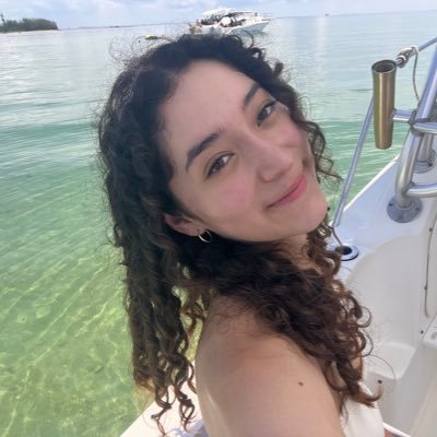 belenssanchezb's profile picture. young hearts run free