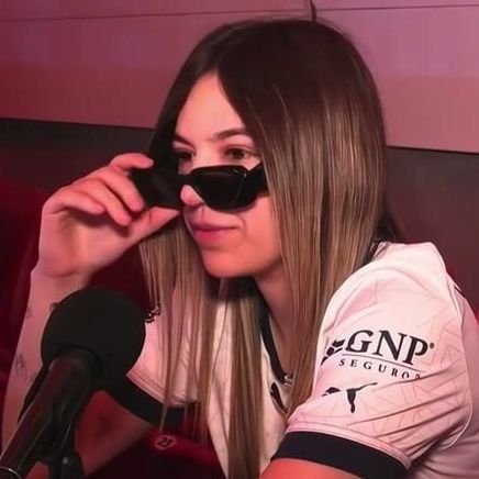 Me gustan los emparedados y las quesadillas 😋 -
#PPP -SUB de @samyriveratv 💛 -sigo a todos los pollitos que me encuentre🐥🐣