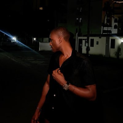 I LOVE JESUS | BRAND OWNER @blacktitude01 LAGOS | CREATIVE DIRECTOR | MODEL| FITNESS|