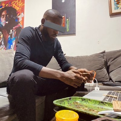 BLACK CASHKING ready to empty wallets of OBEDIENT 🐷🐷🐷. Cashapp & Crypto payments accepted. 👑💳🐷