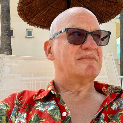 IT leader, match day announcer @CoventryRugby, music DJ and ex-radio DJ, Podcaster, ex-triathlete, ex-martial artist - 3rd Dan, bon viveur, buccaneer