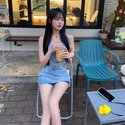 feifei_chan92's profile picture. The world is so big that I want to see it.