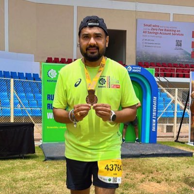 Running enthusiast 🏃♂️| Nationalist| राधे राधे | गौ सेवक | Data Engineer | Proud father of Karateka