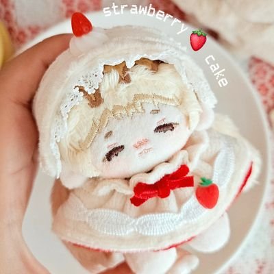 🤍설탕, 향신료, 예쁘고 깜찍한 것들로 만든🤍
⬇️ 문의는 아래의 오픈카톡으로 부탁드려요!
모든 의상 재판 예정입니다. 프리미엄 거래 하지말아주세요!