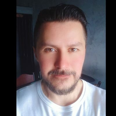 Profesional en Sistemas 💻 , Fanático del Deporte 🏋️ y El Cine 📽 - Monkey Soft 🏭 - https://t.co/jjYRXfdJE1 📱 - https://t.co/PH8PMD2vXm