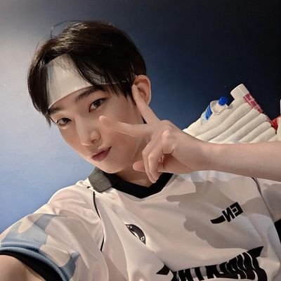 dsyjnsl_'s profile picture. 