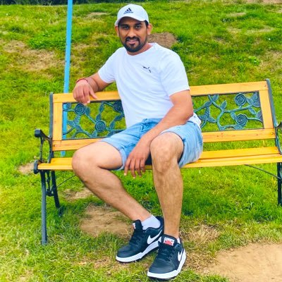 👨💻 Techie • Vlogger • Always here to help | X Follower | Music Lover | 🎼📱💻