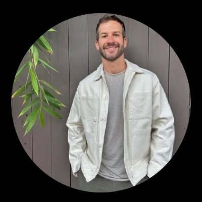 Dominic_yorke26's profile picture. Take risk, break rules, and drink good coffee ⏰❤️🖤☕️