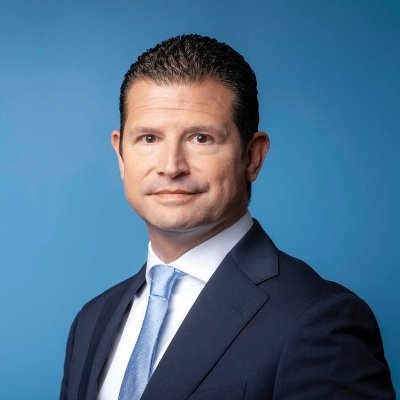 Voormalig Minister van Economische Zaken | Former Minister of Economic Affairs of The Netherlands.